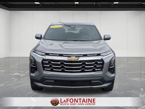 Used 2025 Chevrolet Equinox LT image 8
