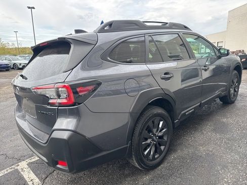 Used 2023 Subaru Outback Onyx Edition image 5