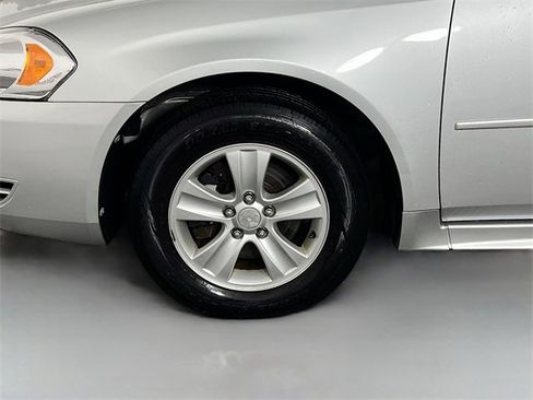 Used 2013 Chevrolet Impala LS image 7