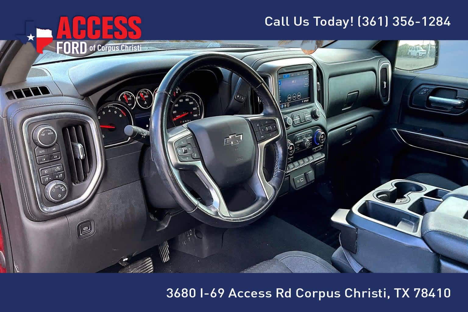 Used 2021 Chevrolet Silverado 1500 RST w/ Z71 Off-Road Package AWD/4WD image 2