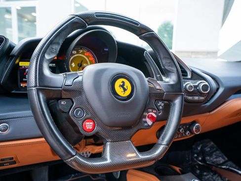 Used 2018 Ferrari 488 Spider RWD image 34