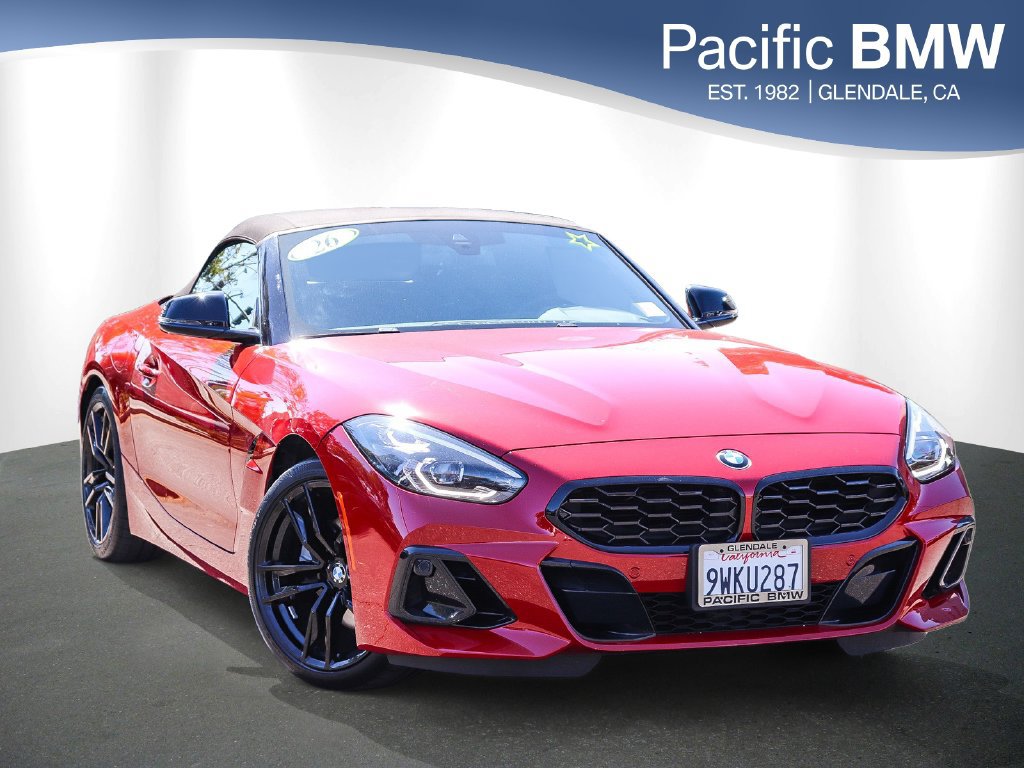 Used 2026 BMW Z4 sDrive30i w/ Shadowloine Package RWD image 1