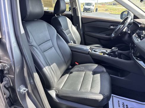 Used 2022 Nissan Rogue SL w/ SL Premium Package image 25