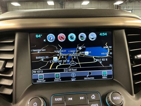 Used 2019 GMC Acadia Denali w/ Technology Package AWD/4WD image 23