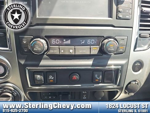 Used 2017 Nissan Titan SL w/ SL Towing Convenience Package image 14