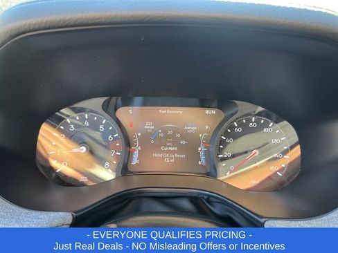 New 2026 Jeep Compass Latitude image 15