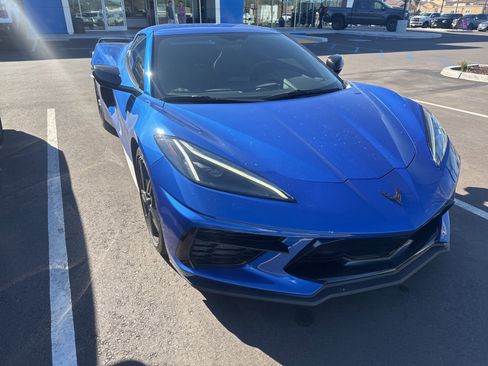 Used 2022 Chevrolet Corvette Stingray Convertible w/ Z51 Performance Package image 1