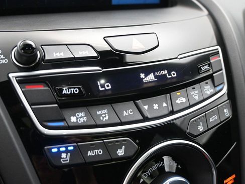 Certified 2025 Acura RDX w/ Advance Package AWD/4WD image 5