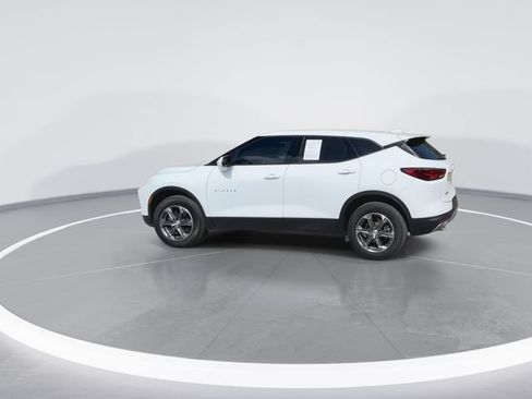 Used 2023 Chevrolet Blazer LT FWD image 7