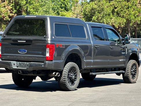 Used 2019 Ford F350 Lariat AWD/4WD image 4