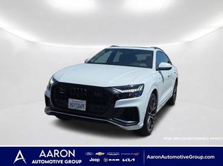 Used 2023 Audi Q8 Premium Plus w/ Premium Plus Package AWD/4WD video 1