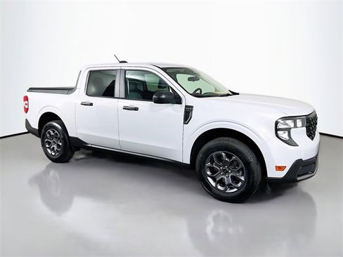 Used 2025 Ford Maverick XLT image 24