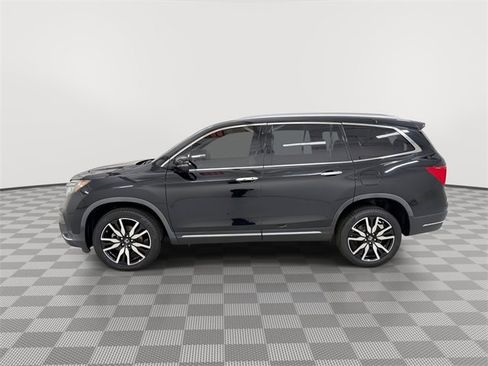 Used 2019 Honda Pilot Touring image 6