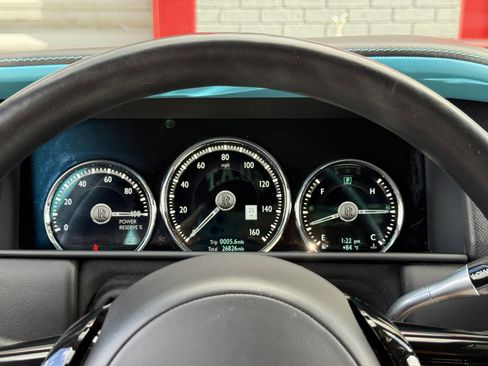 Used 2022 Rolls-Royce Cullinan image 22