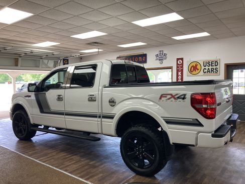 Used 2014 Ford F150 FX4 w/ Equipment Group 402A Luxury AWD/4WD image 9