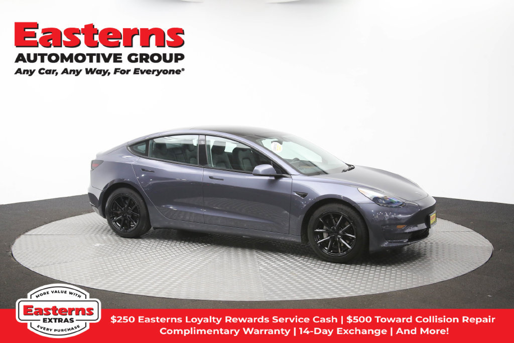 Used 2023 Tesla Model 3 Standard Range RWD image 43