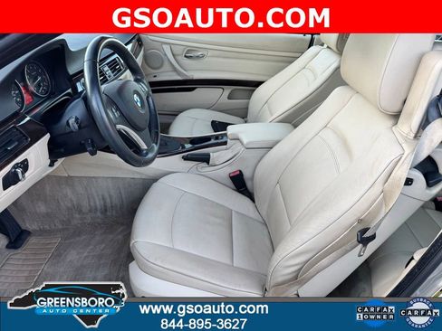 Used 2011 BMW 328i Convertible image 11