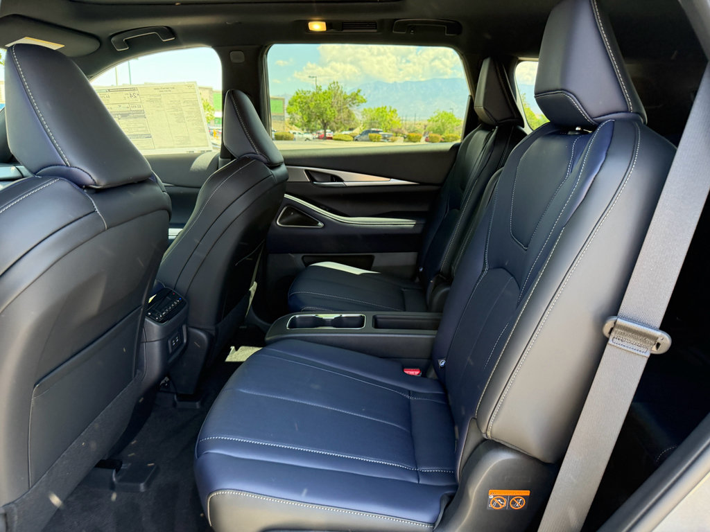 Certified 2027 INFINITI QX60 Sport w/ Dark Cargo Package AWD/4WD image 20