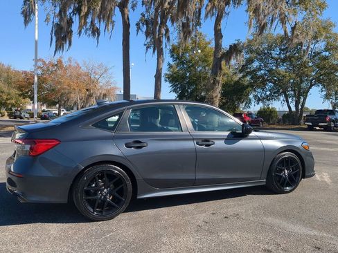 Used 2024 Honda Civic Sport image 4