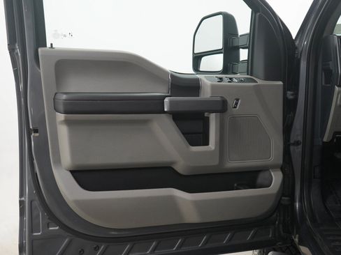 Used 2022 Ford F250 XLT image 16