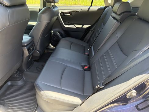 Used 2024 Toyota RAV4 Limited w/ Advanced Technology Package AWD/4WD image 21
