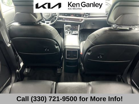 Certified 2025 Kia Sportage EX FWD image 51