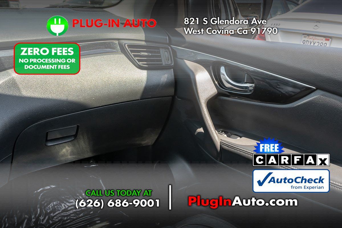Used 2017 Nissan Rogue Sport SL w/ SL Premium Package FWD image 17