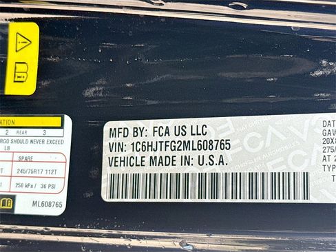 Used 2021 Jeep Gladiator Overland image 36