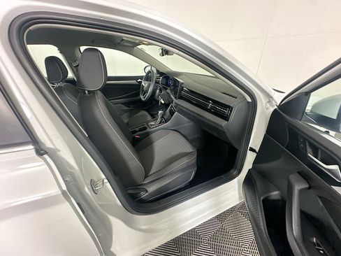 Used 2025 Volkswagen Jetta S FWD image 29