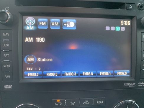 Used 2012 GMC Yukon Denali image 24