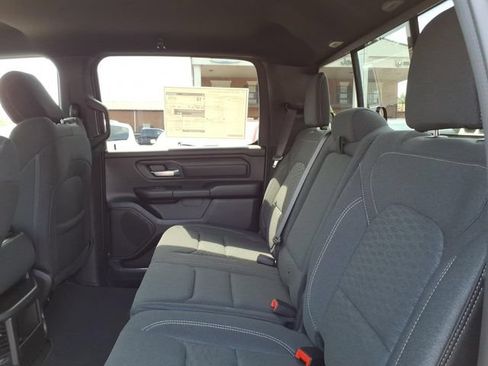New 2026 RAM 1500 Express AWD/4WD image 7