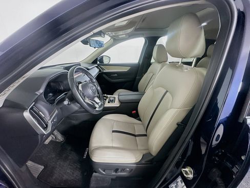 Used 2024 MAZDA CX-90 Plug-In Hybrid w/ Preferred AWD/4WD image 13