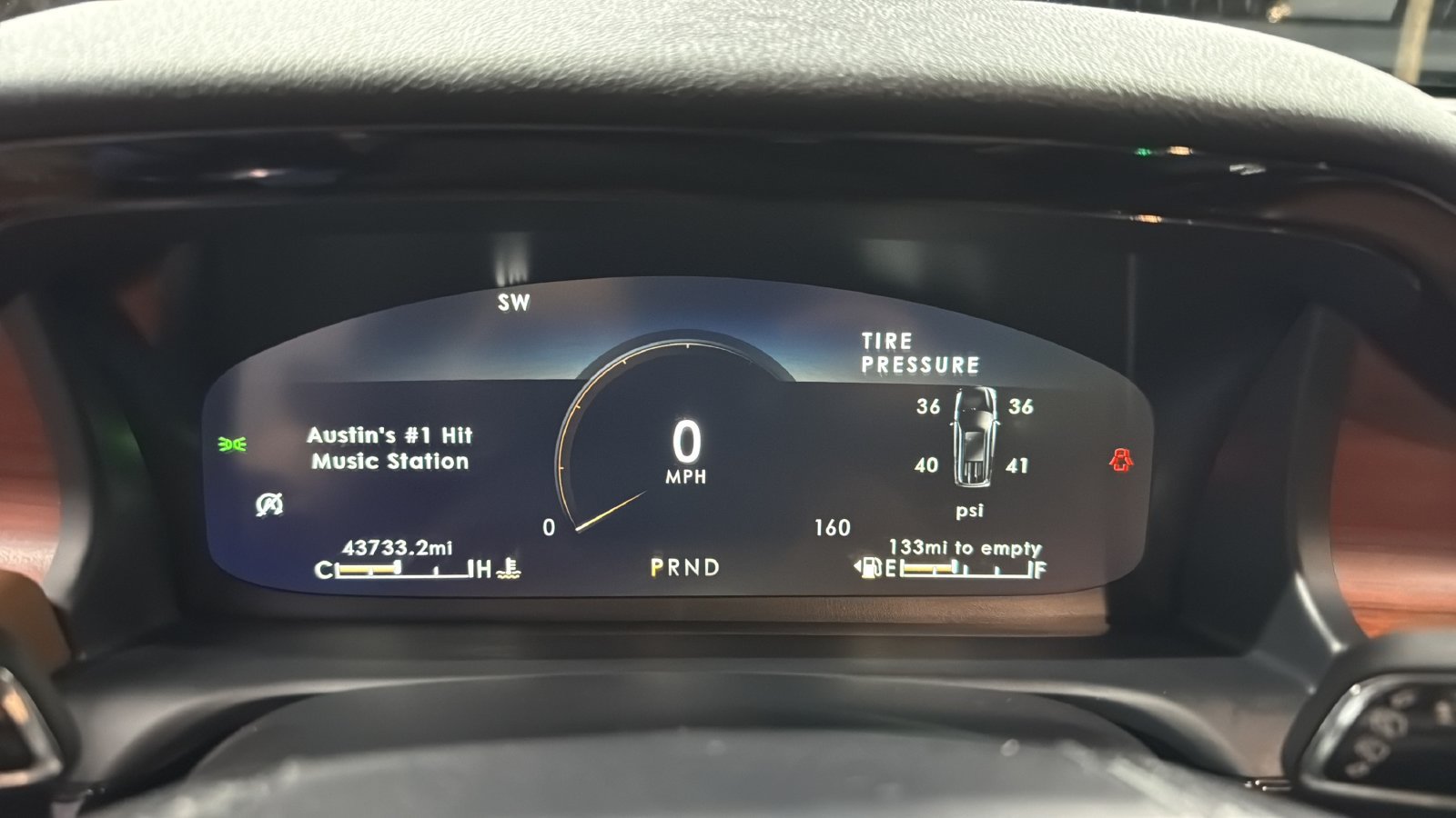 Used 2023 Lincoln Aviator Reserve w/ Equipment Group 201A RWD image 13