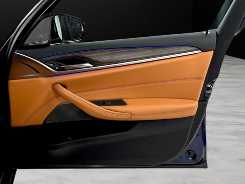 Used 2019 BMW 540i xDrive w/ Convenience Package image 35