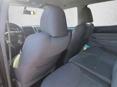 Used 2015 Toyota Tacoma 4x4 Double Cab w/ TRD Off-Road Package image 19