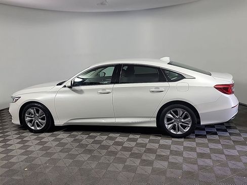 Certified 2018 Honda Accord LX image 10