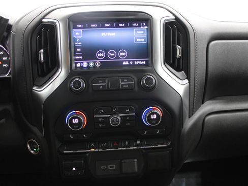 Used 2020 Chevrolet Silverado 1500 LT w/ All-Star Edition AWD/4WD image 31