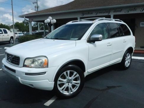 Used 2013 Volvo XC90 3.2 image 1