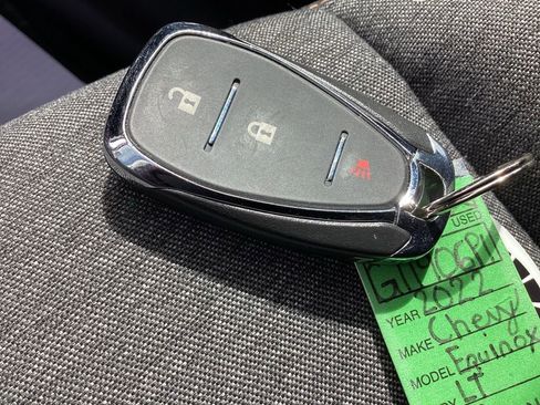 Used 2022 Chevrolet Equinox LT AWD/4WD image 31