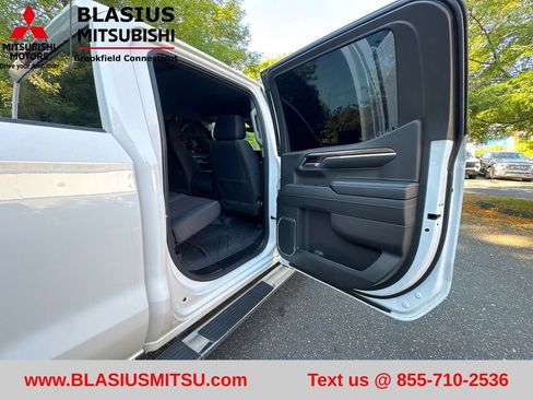 Used 2024 Chevrolet Silverado 1500 RST w/ Protection Package AWD/4WD image 36