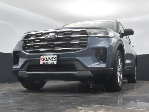 New 2026 Ford Explorer Active w/ Active Comfort Package AWD/4WD image 55