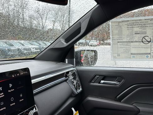 New 2026 GMC Canyon Elevation w/ Convenience Package image 19