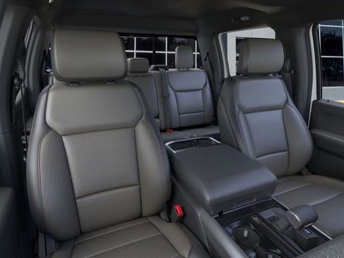 New 2025 Ford F150 Lariat w/ Equipment Group 501A Mid image 10