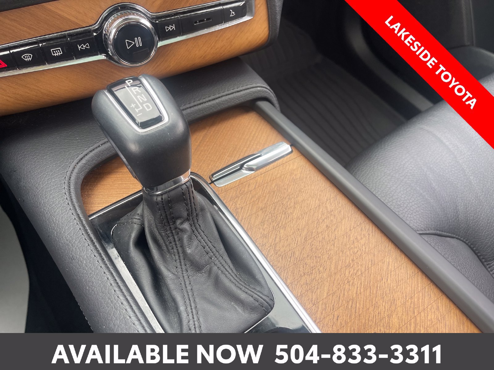 Used 2022 Volvo XC90 T5 Momentum w/ Protection Package Premier FWD image 32