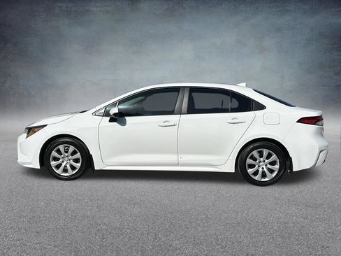 Used 2024 Toyota Corolla LE FWD image 8