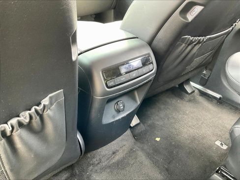 Used 2025 Hyundai Palisade SEL AWD/4WD image 10