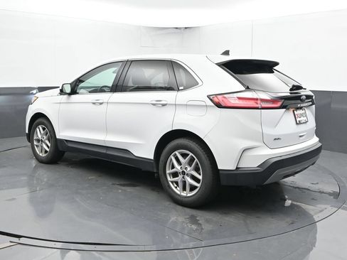Used 2024 Ford Edge SEL AWD/4WD image 10