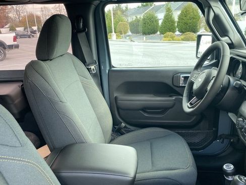 New 2026 Jeep Wrangler Sport S image 31