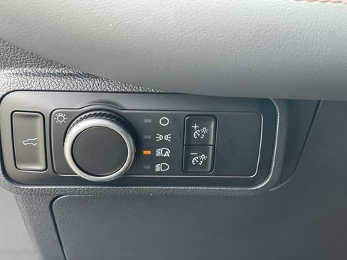 New 2026 Ford Explorer Active image 16