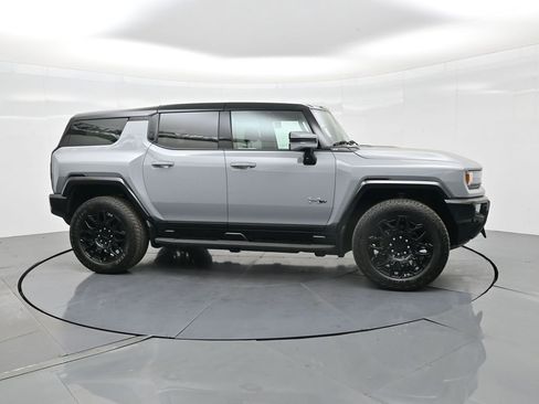Used 2025 GMC Hummer EV 2X image 5